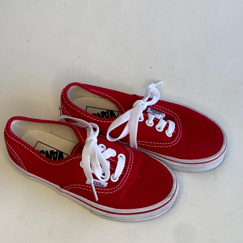 Vans kids authentic low-top red sneakers unisex boys or girls size 11.